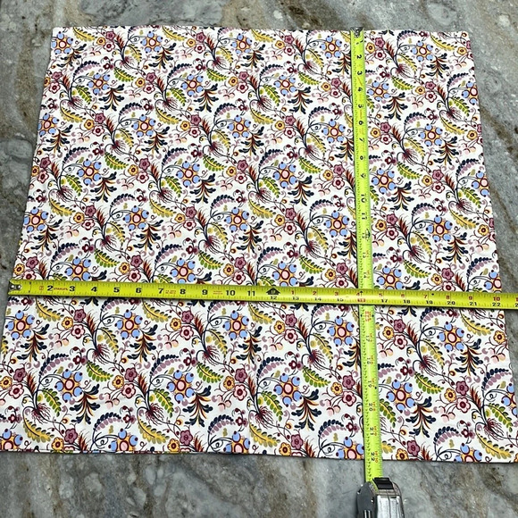 IKEA Alvine Gava Floral Throw Pillow Covers, 20x20 Set of Two - Picture 6 of 8